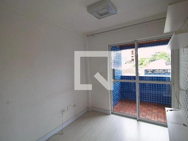 Apartamento para Locação em Curitiba/PR Cristo Rei 2 Quartos
