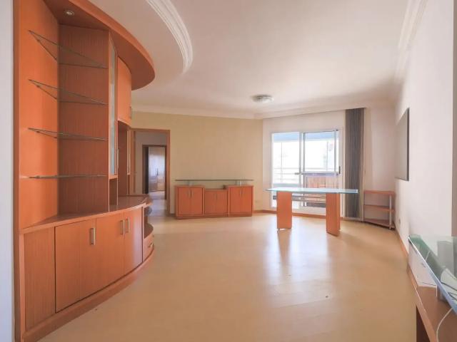 Apartamento para Locação em Curitiba/PR Cristo Rei 4 Quartos
