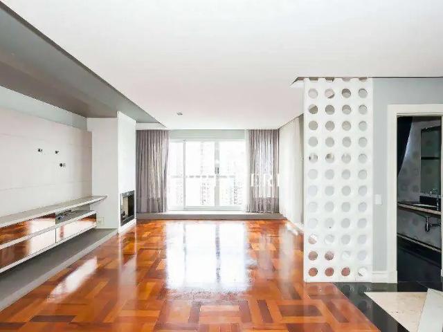 Apartamento para Locação em Curitiba/PR Ecoville 4 Quartos