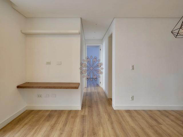Apartamento para Locação em Curitiba/PR Guaíra 3 Quartos