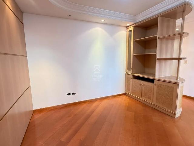 Apartamento para Locação em Curitiba/PR Hauer 3 Quartos