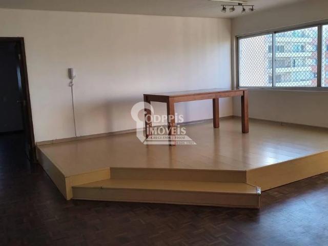 Apartamento para Locação em Curitiba/PR Rebouças 4 Quartos
