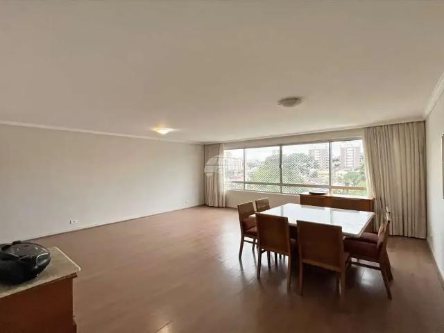 Apartamento para Locação em Curitiba/PR São Francisco 3 Quartos