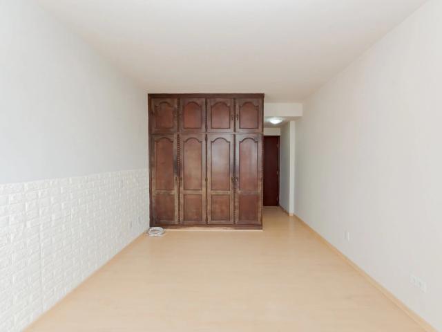 Apartamento para Locação em Curitiba/PR São Francisco 4 Quartos
