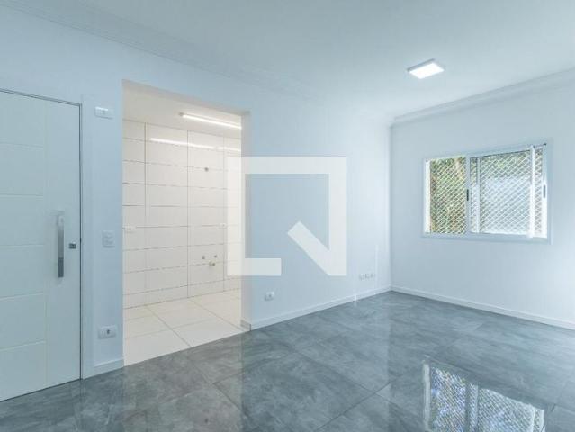 Apartamento para Locação em Curitiba/PR Santa Cândida 2 Quartos