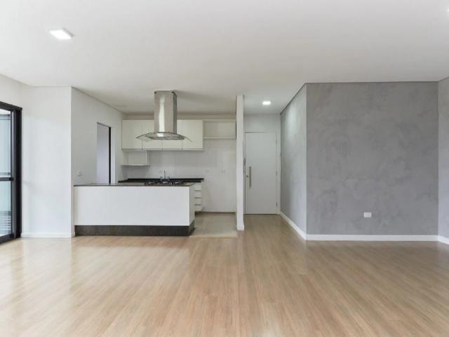 Apartamento para Locação em Curitiba/PR Santo Inácio 2 Quartos