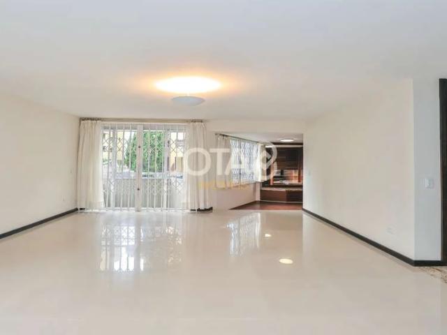 Apartamento para Locação em Curitiba/PR Seminário 4 Quartos