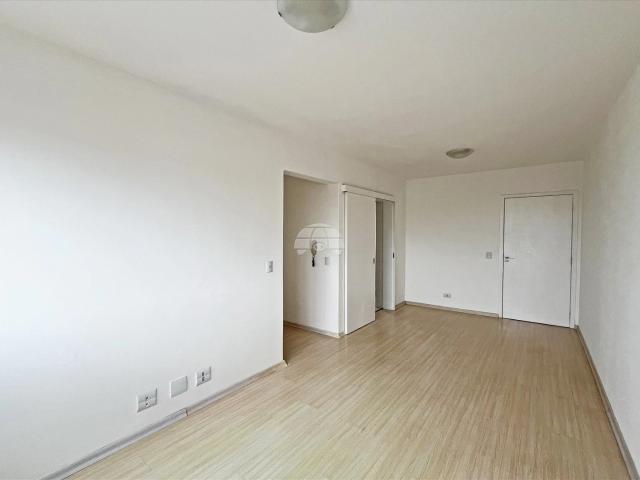 Apartamento para Locação em Curitiba/PR Tingui 3 Quartos