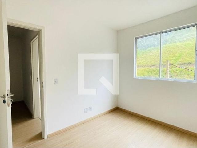 Apartamento para Locação em Embu das Artes/SP Jardim Nossa Senhora de Fátima 2 Quartos