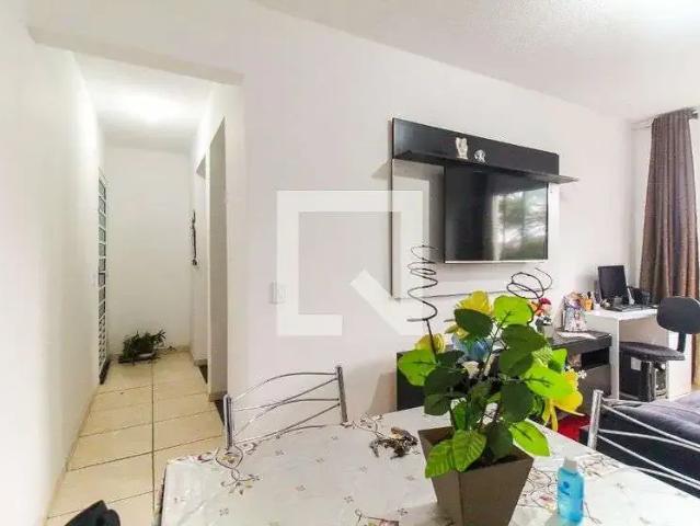 Apartamento para Locação em Ferraz de Vasconcelos/SP Jardim Lourdes 2 Quartos