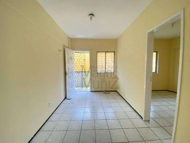 Apartamento para Locação em Fortaleza/CE Centro 2 Quartos