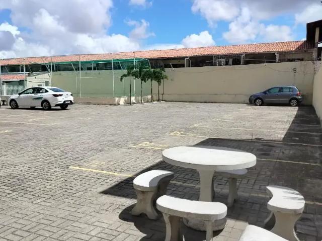 Apartamento para Locação em Fortaleza/CE Cristo Redentor 2 Quartos