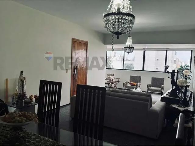 Apartamento para Locação em Fortaleza/CE Dionisio Torres 4 Quartos