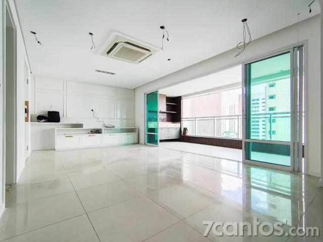 Apartamento para Locação em Fortaleza/CE Guararapes 4 Quartos