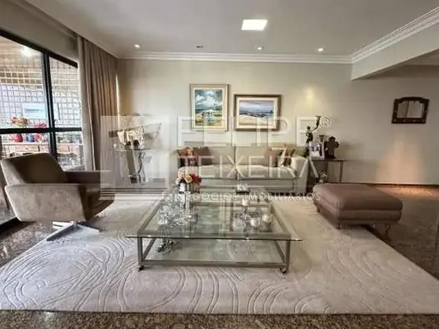 Apartamento para Locação em Fortaleza/CE Meireles 4 Quartos