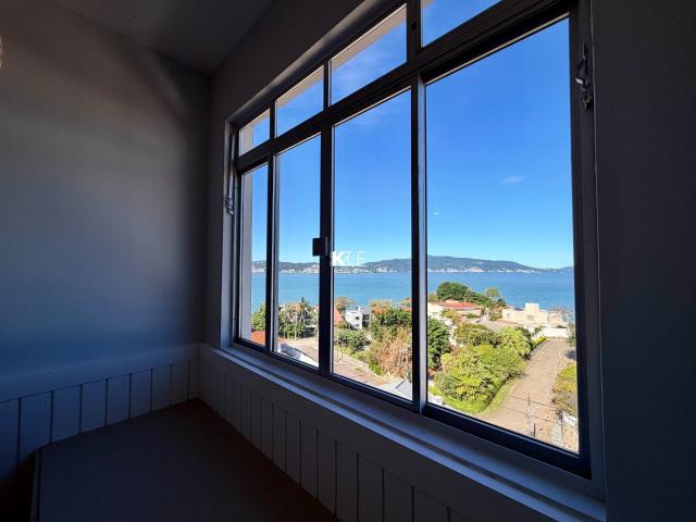 Apartamento para Locação em Florianópolis/SC Coqueiros 2 Quartos