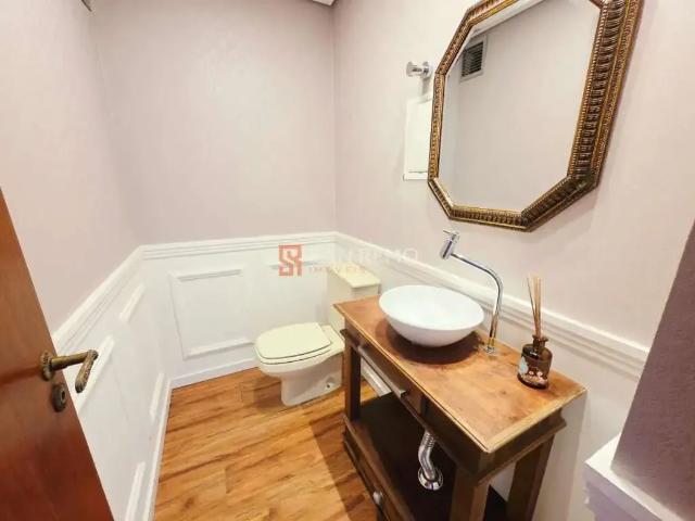 Apartamento para Locação em Florianópolis/SC Coqueiros 4 Quartos