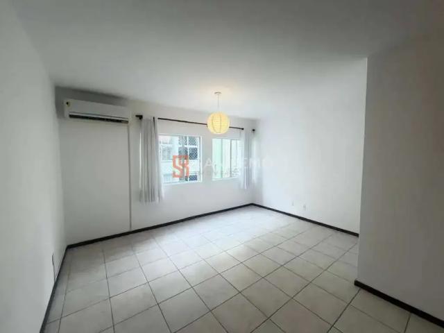 Apartamento para Locação em Florianópolis/SC Córrego Grande 3 Quartos