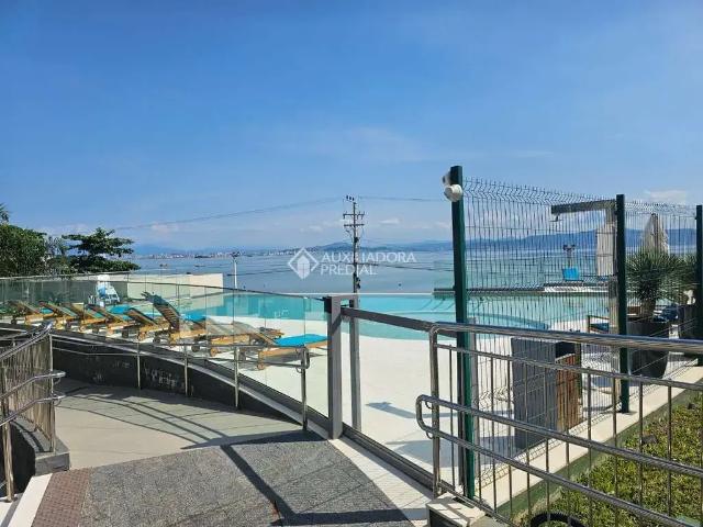 Apartamento para Locação em Florianópolis/SC Cacupé 3 Quartos