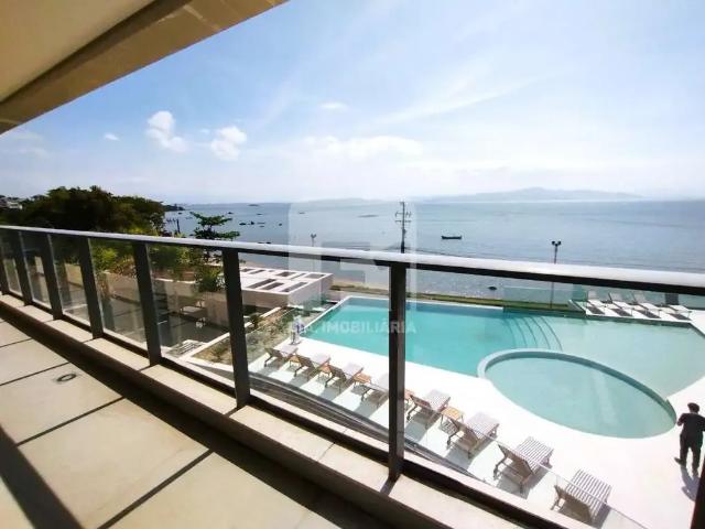 Apartamento para Locação em Florianópolis/SC Cacupé 3 Quartos