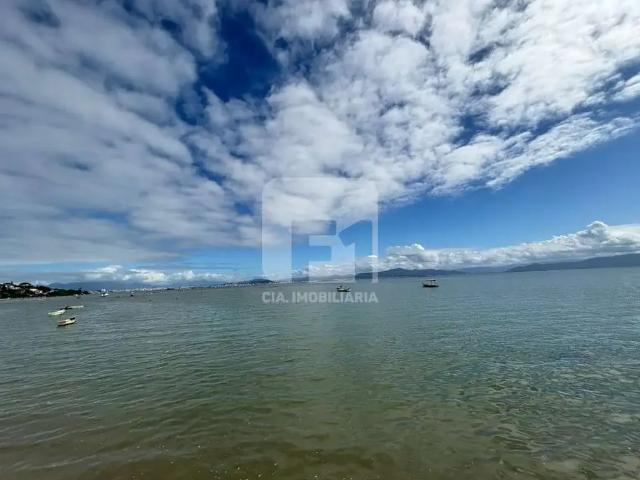 Apartamento para Locação em Florianópolis/SC Cacupé 3 Quartos