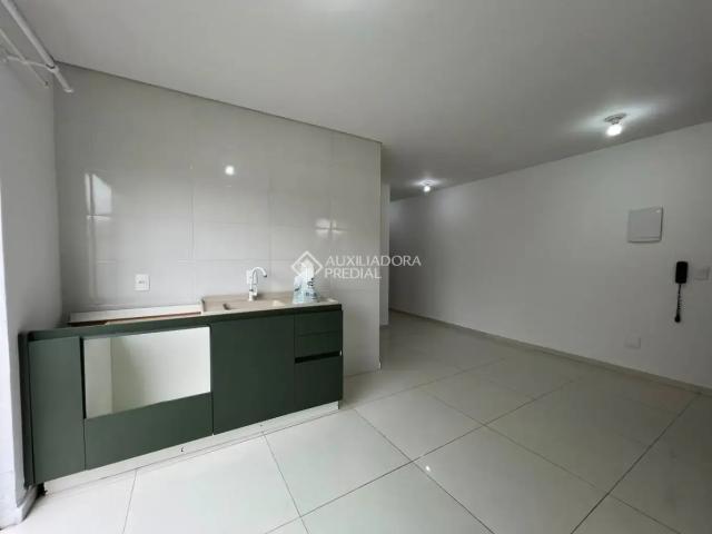 Apartamento para Locação em Florianópolis/SC Campeche 2 Quartos