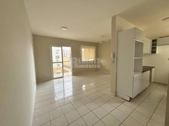 Apartamento para Locação em Florianópolis/SC Capoeiras 2 Quartos