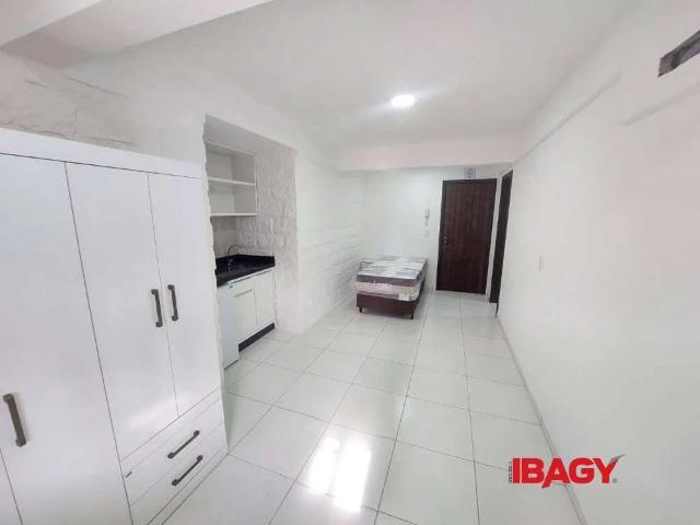 Apartamento para Locação em Florianópolis/SC Carvoeira 1 Quartos