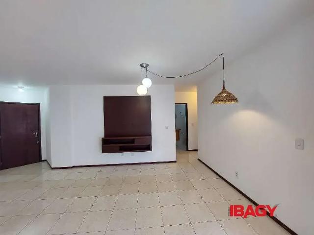 Apartamento para Locação em Florianópolis/SC Carvoeira 2 Quartos