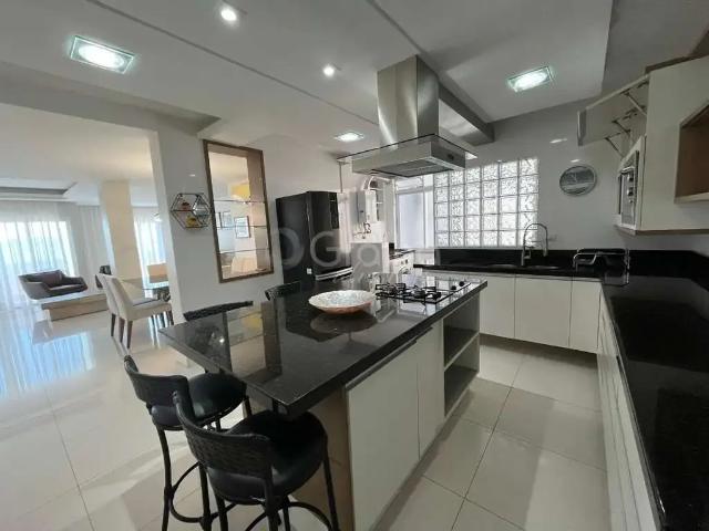 Apartamento para Locação em Florianópolis/SC Centro 2 Quartos