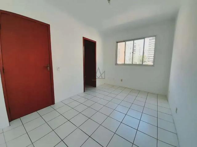 Apartamento para Locação em Florianópolis/SC Centro 2 Quartos