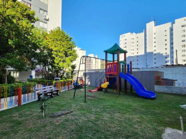 Apartamento para Locação em Florianópolis/SC Centro 2 Quartos