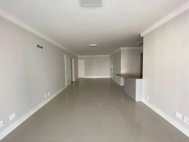 Apartamento para Locação em Florianópolis/SC Centro 3 Quartos