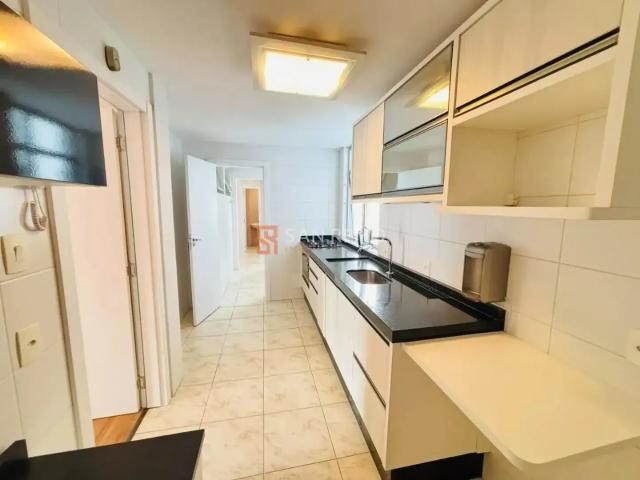 Apartamento para Locação em Florianópolis/SC Centro 3 Quartos