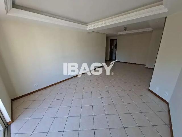 Apartamento para Locação em Florianópolis/SC Centro 4 Quartos