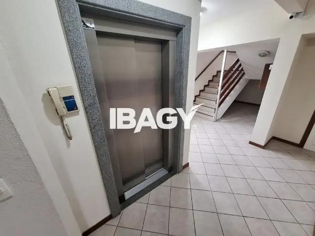 Apartamento para Locação em Florianópolis/SC Abraão 2 Quartos