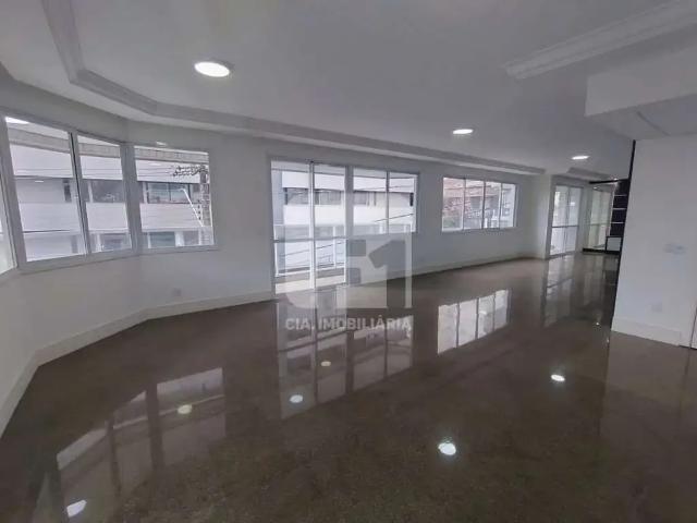 Apartamento para Locação em Florianópolis/SC Agronômica 4 Quartos