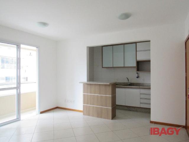 Apartamento para Locação em Florianópolis/SC Agronômica 2 Quartos