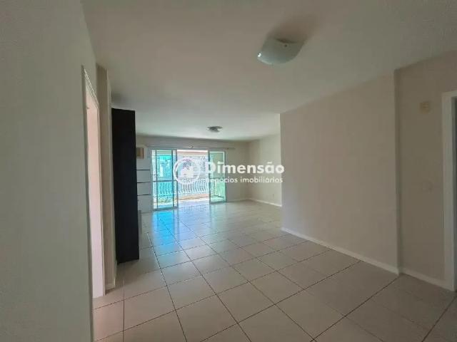 Apartamento para Locação em Florianópolis/SC Agronômica 3 Quartos