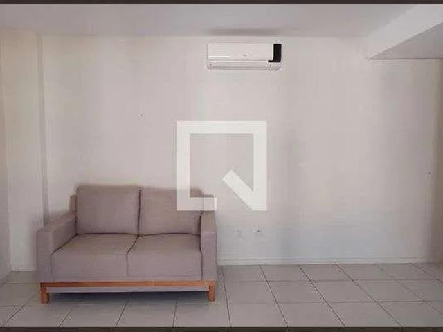 Apartamento para Locação em Florianópolis/SC Bom Abrigo 2 Quartos