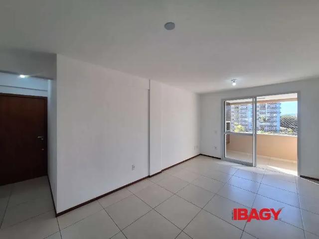 Apartamento para Locação em Florianópolis/SC Coloninha 3 Quartos