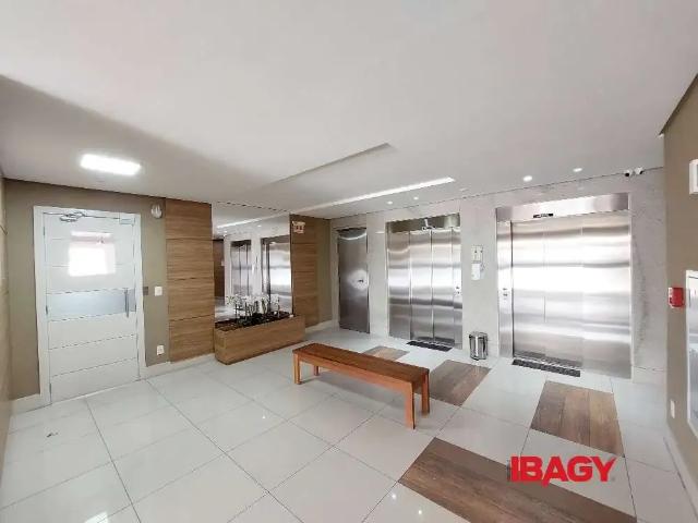 Apartamento para Locação em Florianópolis/SC Estreito 3 Quartos