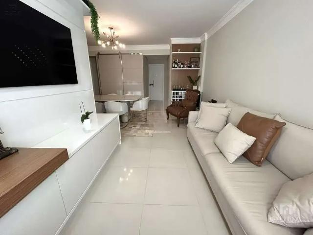 Apartamento para Locação em Florianópolis/SC Itacorubi 4 Quartos