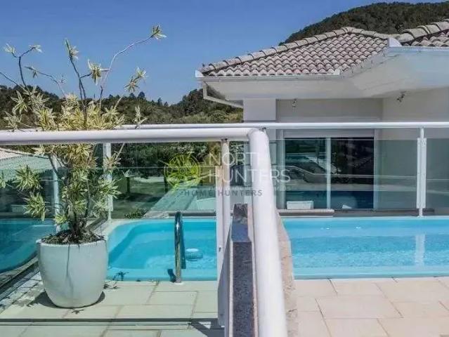 Apartamento para Locação em Florianópolis/SC Jurerê Internacional 3 Quartos