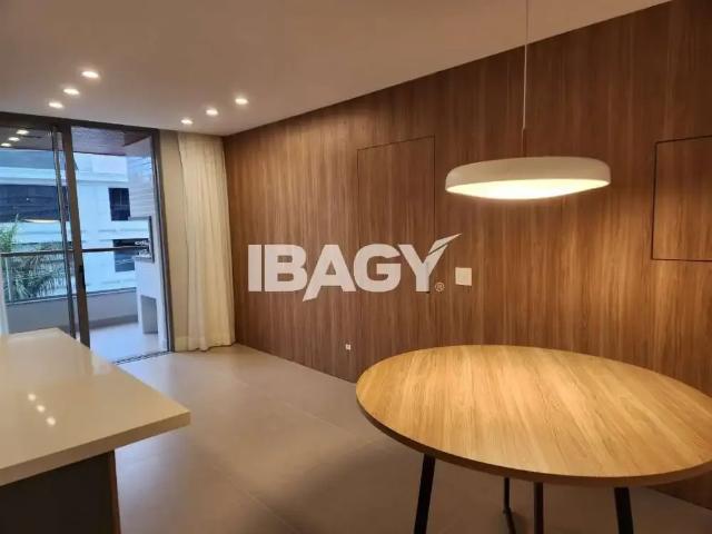 Apartamento para Locação em Florianópolis/SC Jurerê 2 Quartos