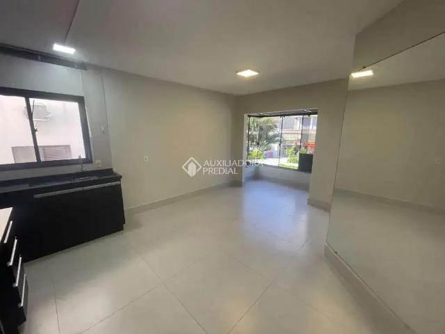 Apartamento para Locação em Florianópolis/SC Jurerê 2 Quartos