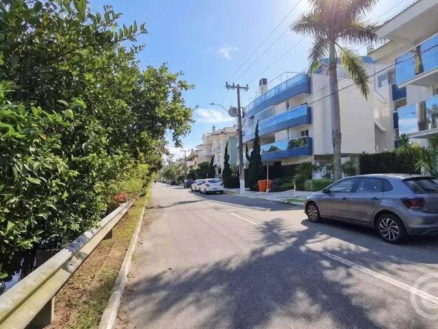 Apartamento para Locação em Florianópolis/SC Jurerê 4 Quartos