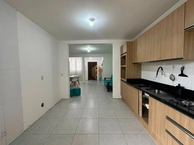 Apartamento para Locação em Florianópolis/SC São João do Rio Vermelho 3 Quartos