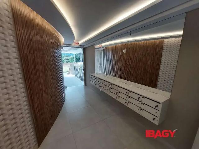 Apartamento para Locação em Florianópolis/SC Pantanal 2 Quartos