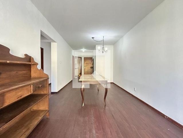 Apartamento para Locação em Florianópolis/SC Trindade 3 Quartos